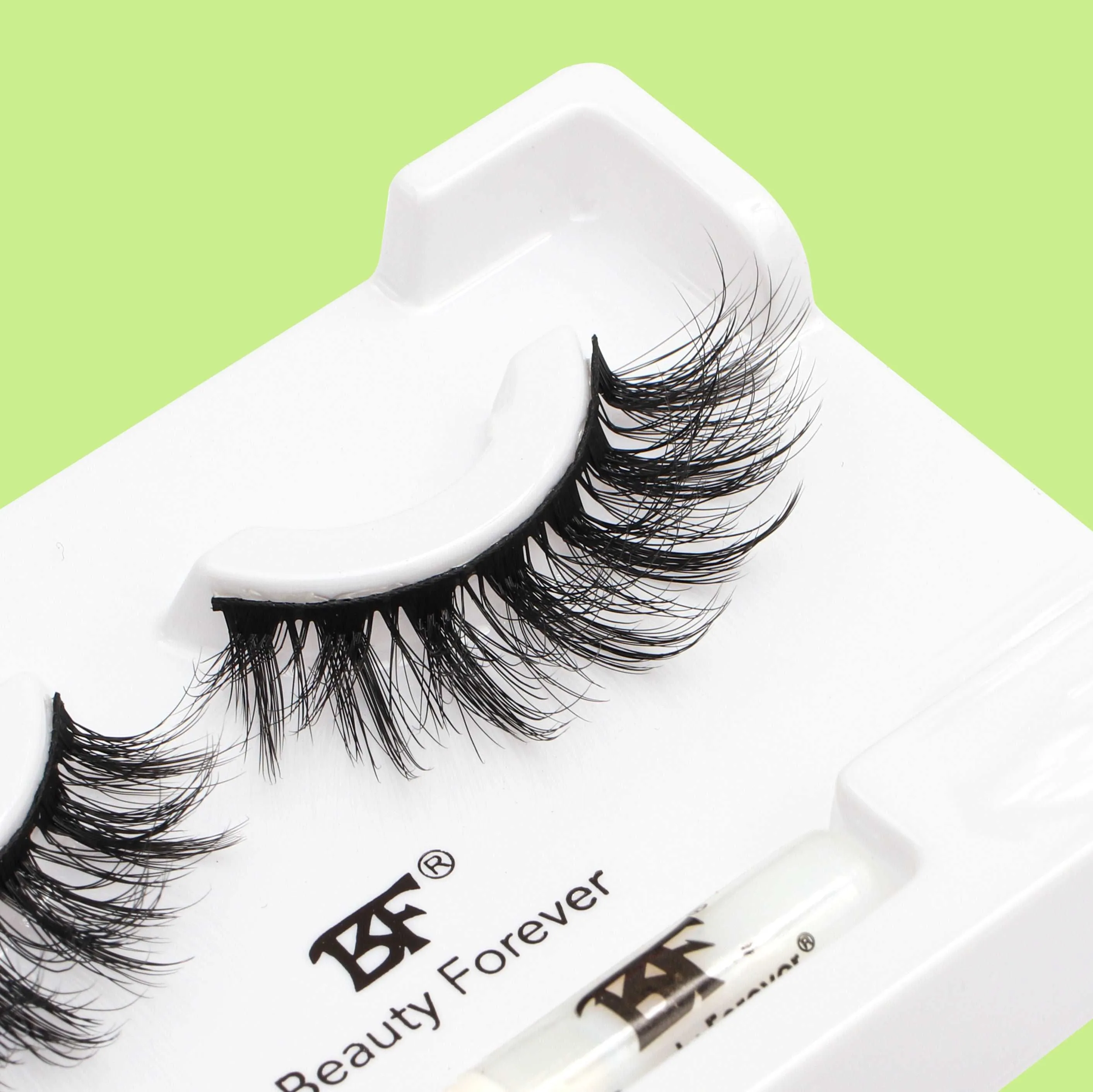 Luxe Silk Fibre 3D Eyelashes Love in Birmingham No. 921 (Ultra-Light Wispies with subtle flared finish)