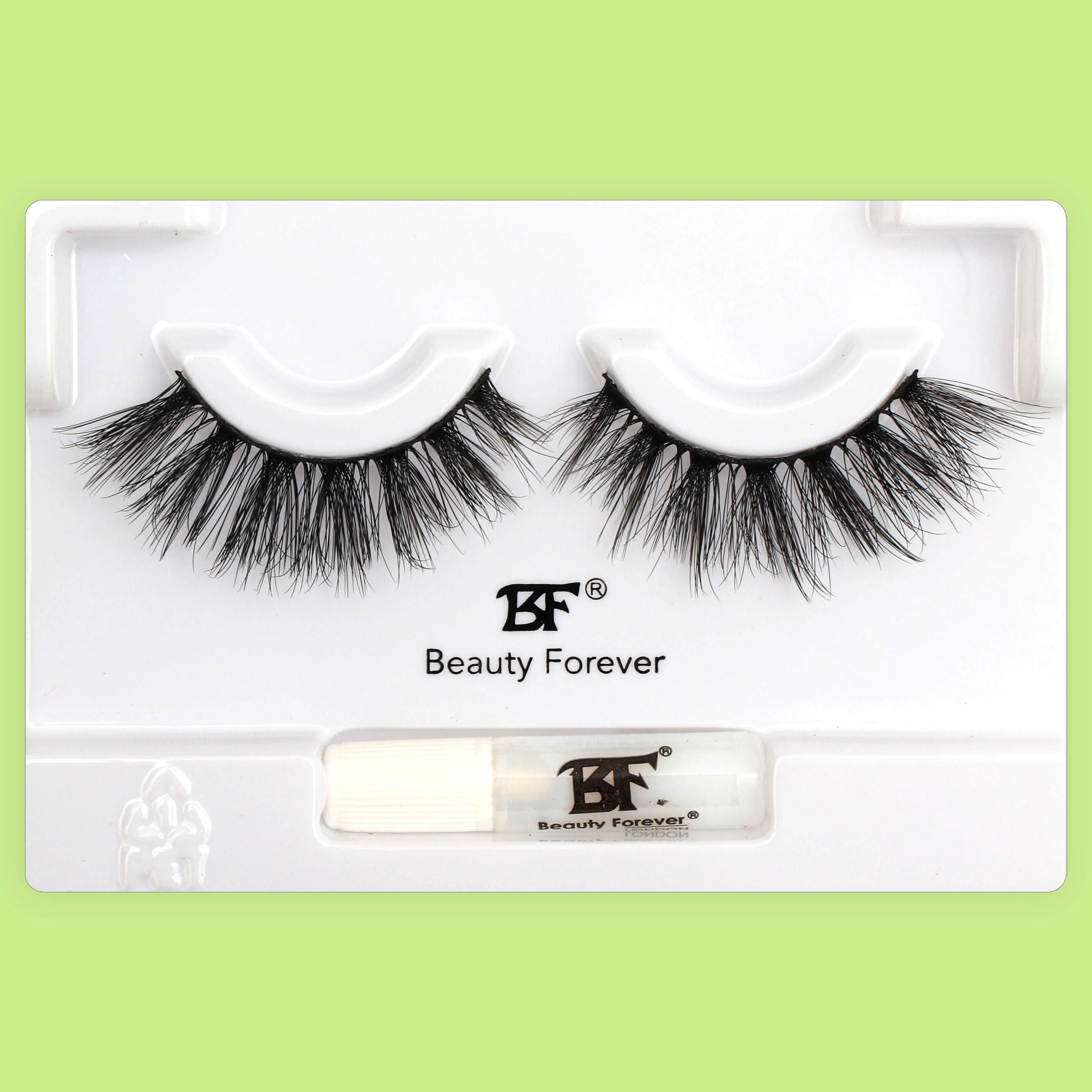Luxe Silk Fibre 3D Eyelashes Love in Birmingham No. 921 (Ultra-Light Wispies with subtle flared finish)