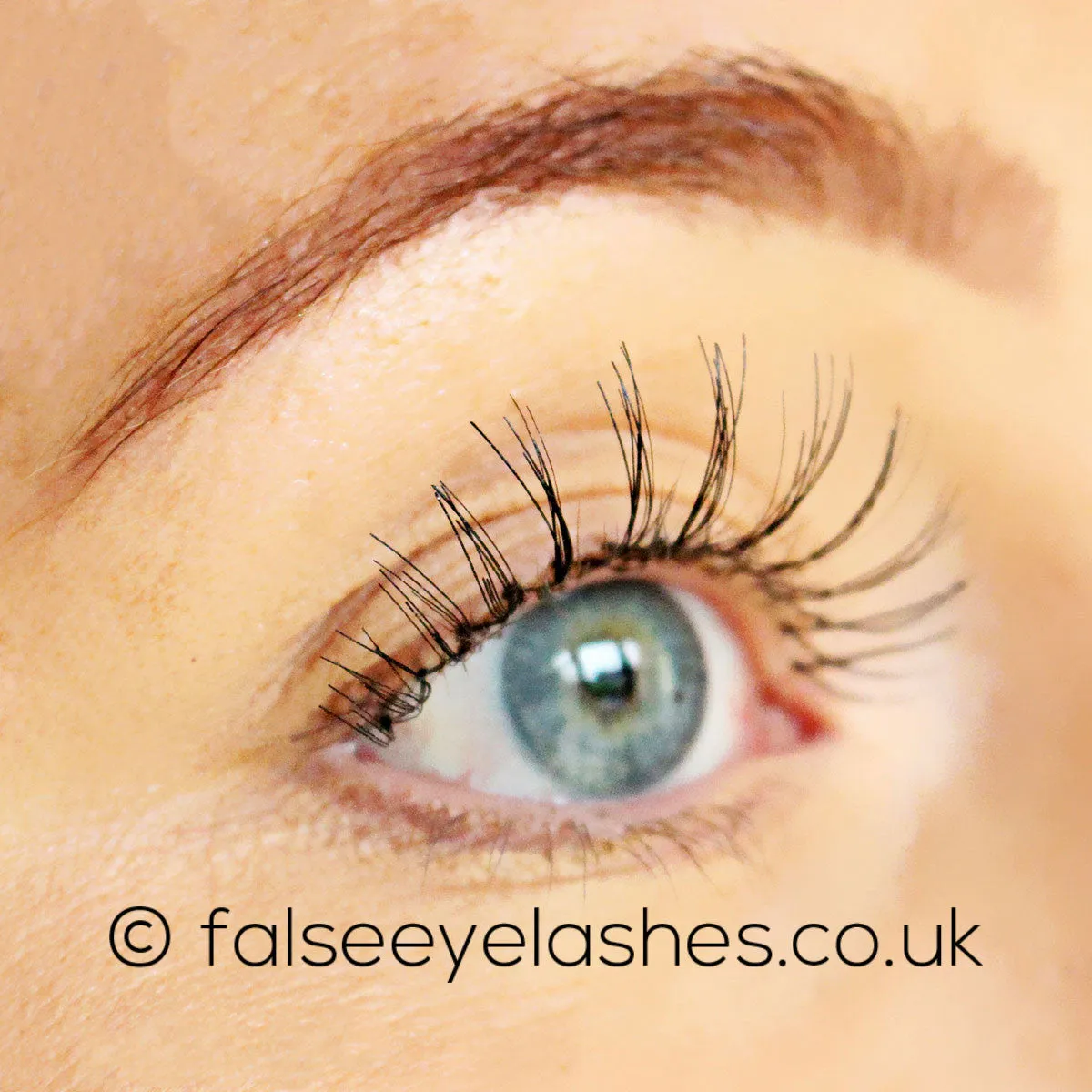 Red Cherry Lashes Style #83 (Juno)