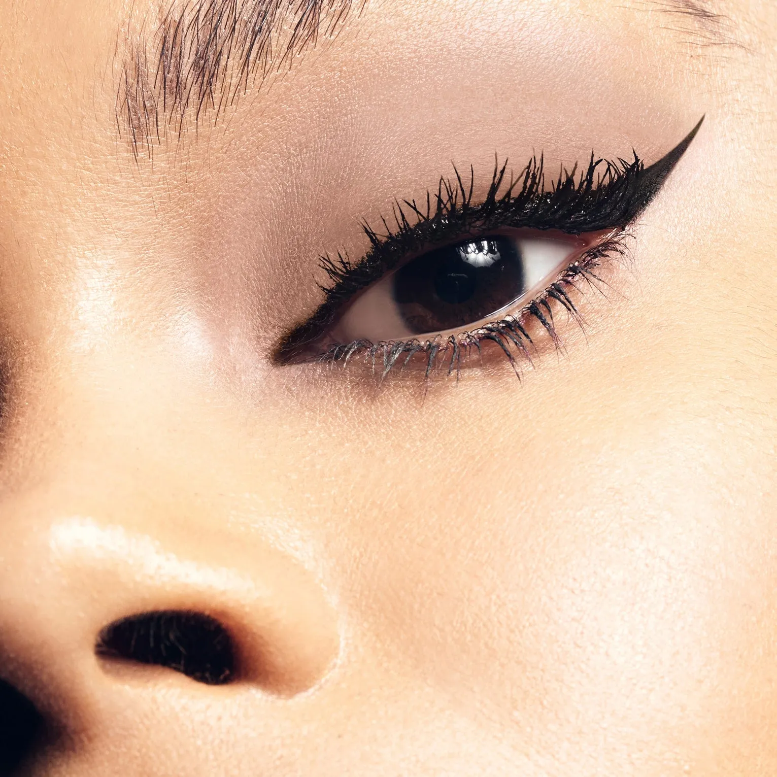 Suede Shade™ Liquid Eye Shadow